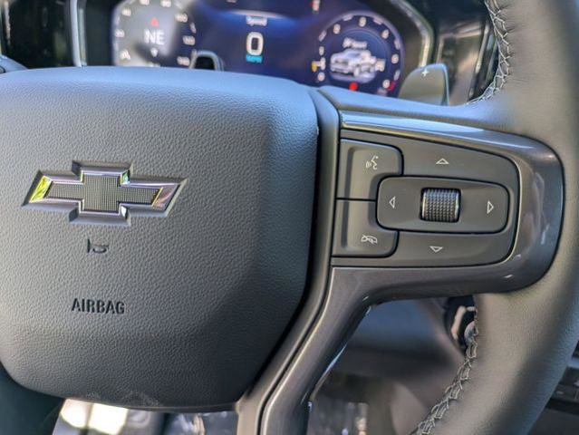 New 2026 Chevrolet Silverado 1500 High Country w/ High Country Premium Package AWD/4WD image 18
