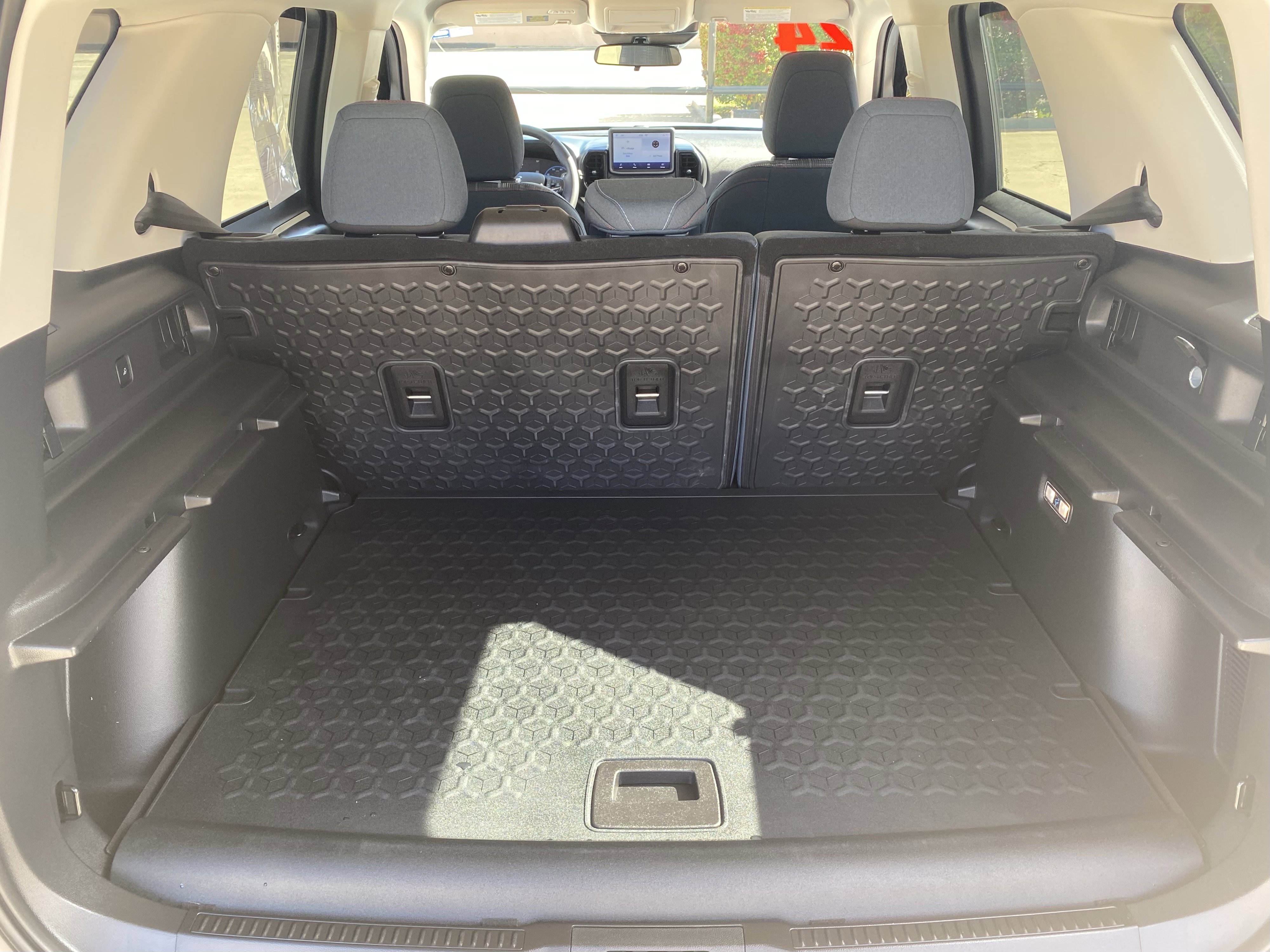 Used 2024 Ford Bronco Sport Heritage w/ Heritage Convenience Package image 26