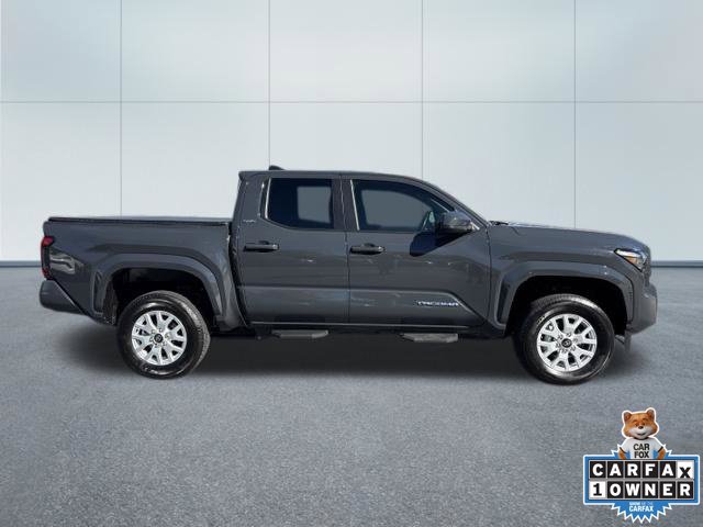 Used 2026 Toyota Tacoma SR5 AWD/4WD image 2