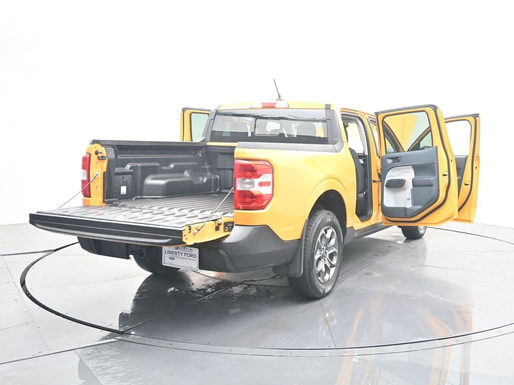 Used 2023 Ford Maverick XLT image 33
