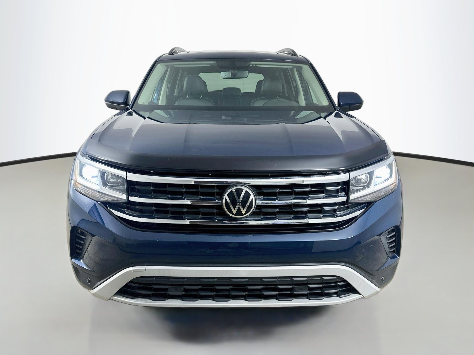 Used 2022 Volkswagen Atlas SE FWD image 2