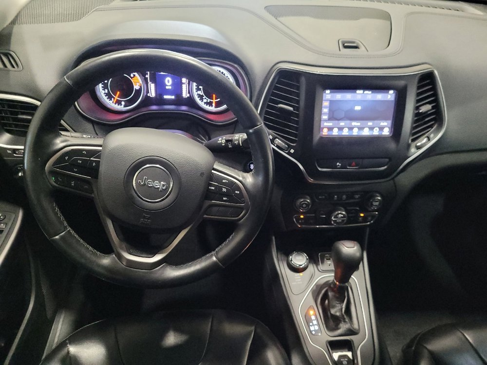 Used 2019 Jeep Cherokee Latitude Plus w/ Comfort/Convenience Group image 22