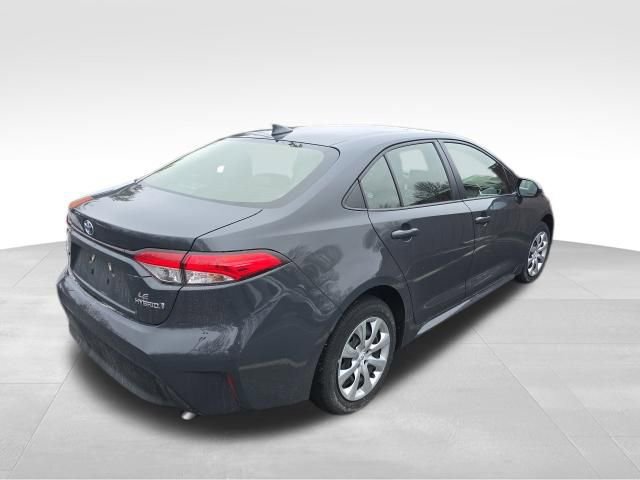 Used 2024 Toyota Corolla LE image 5