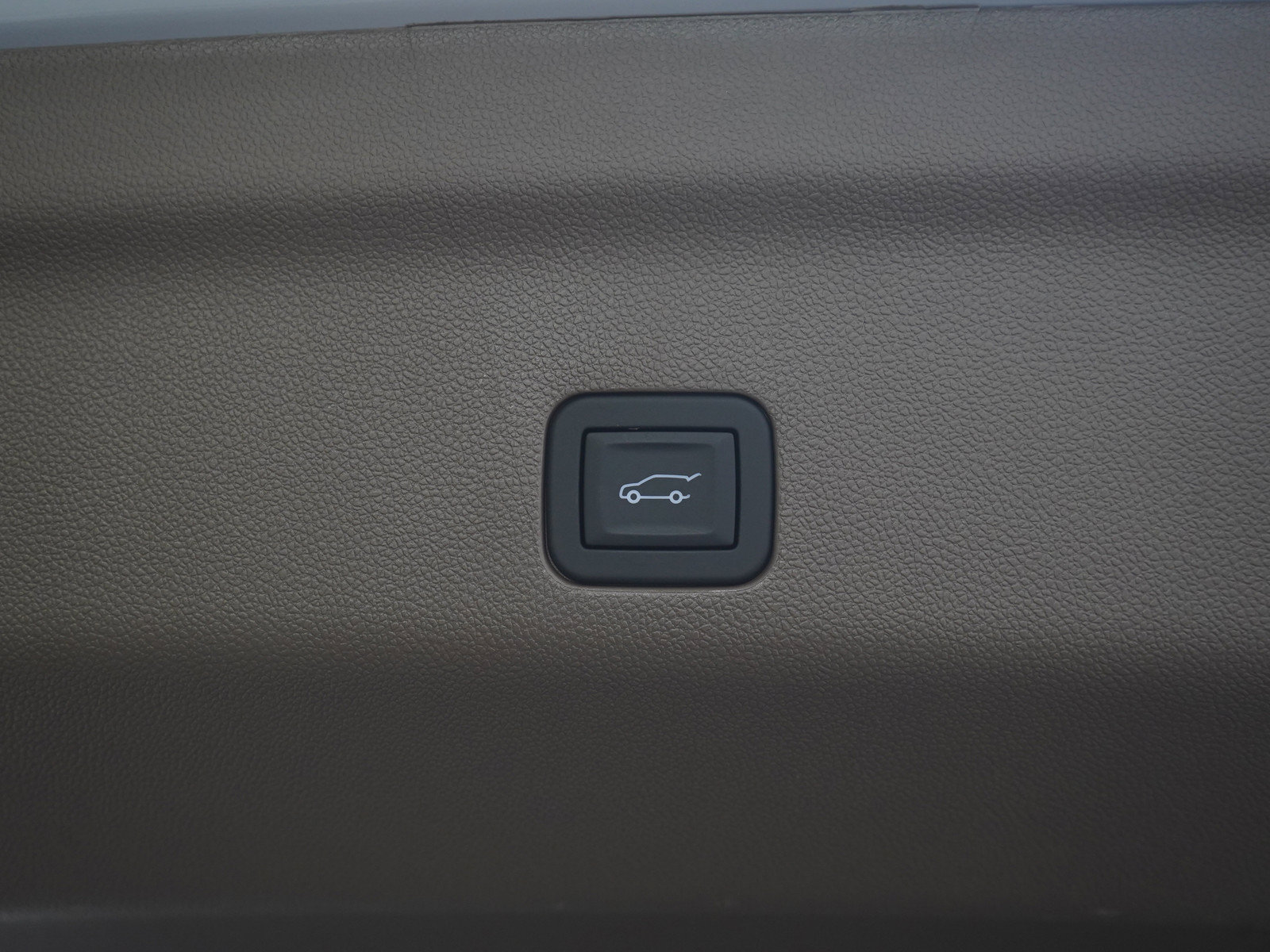 Used 2026 GMC Yukon Denali w/ Denali Reserve Package AWD/4WD image 11