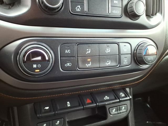 Used 2022 GMC Canyon AT4 w/ Trailering Package image 32