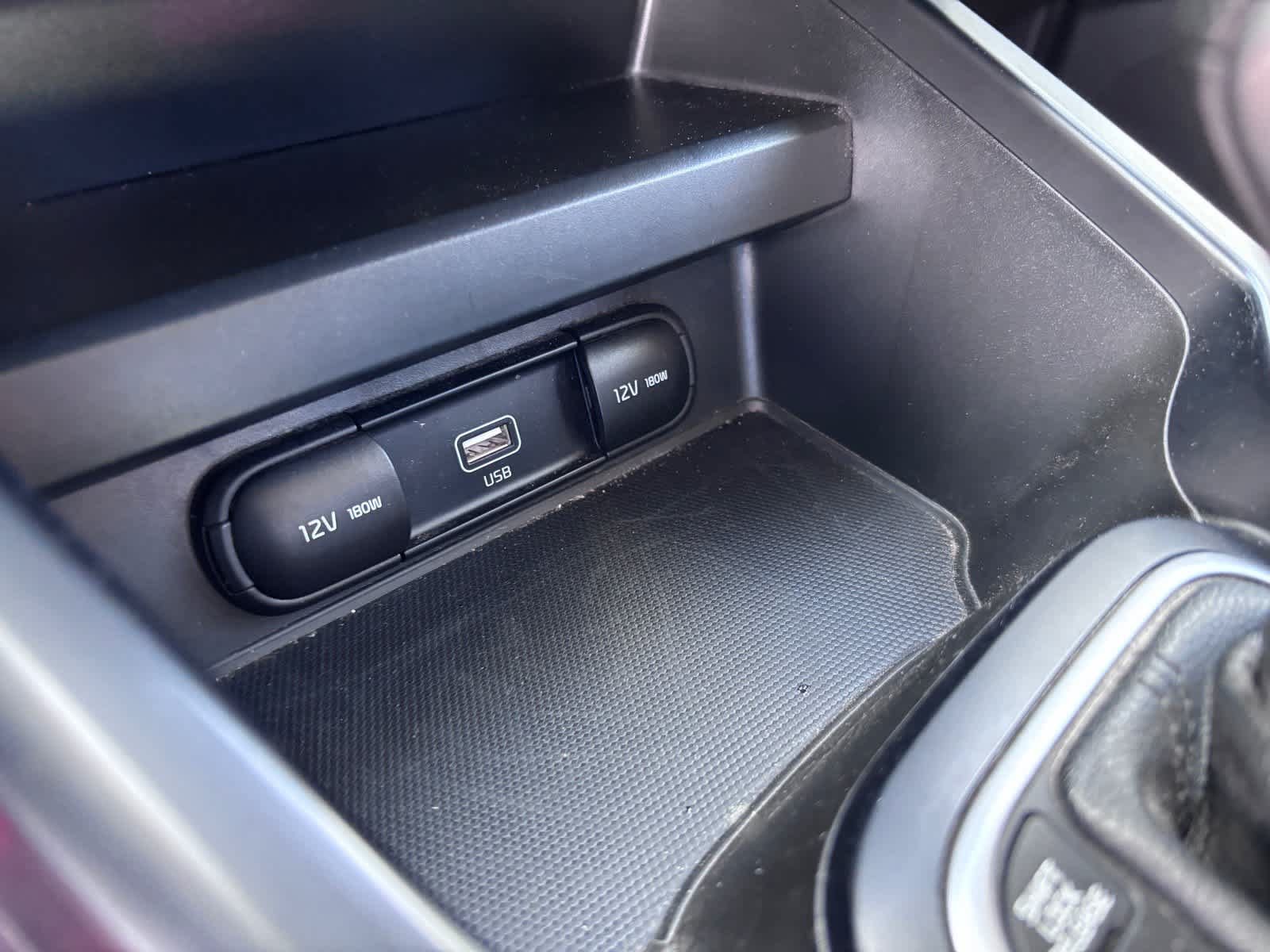 Used 2022 Kia Soul LX FWD image 26