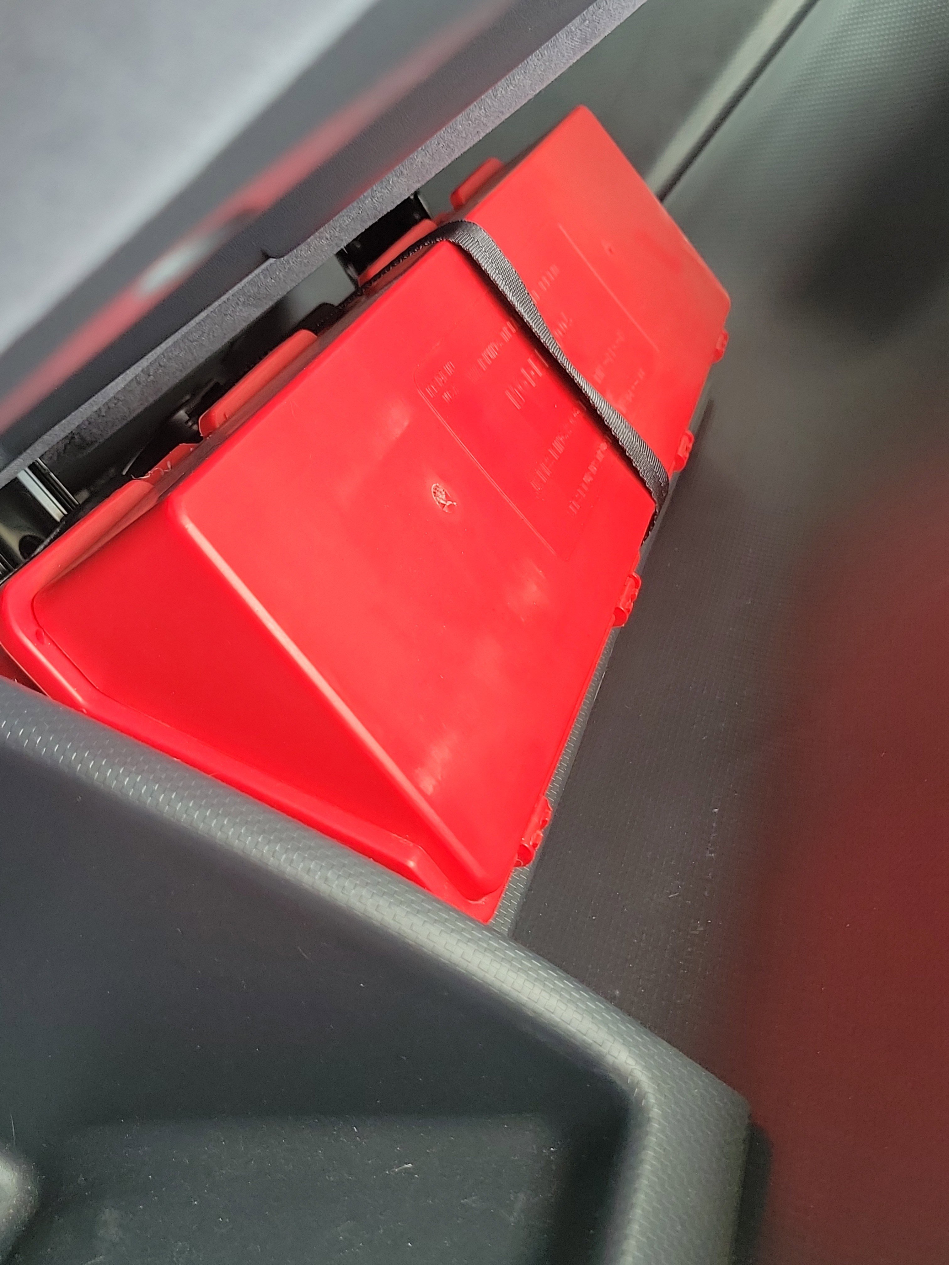 Used 2024 Isuzu NPR image 15