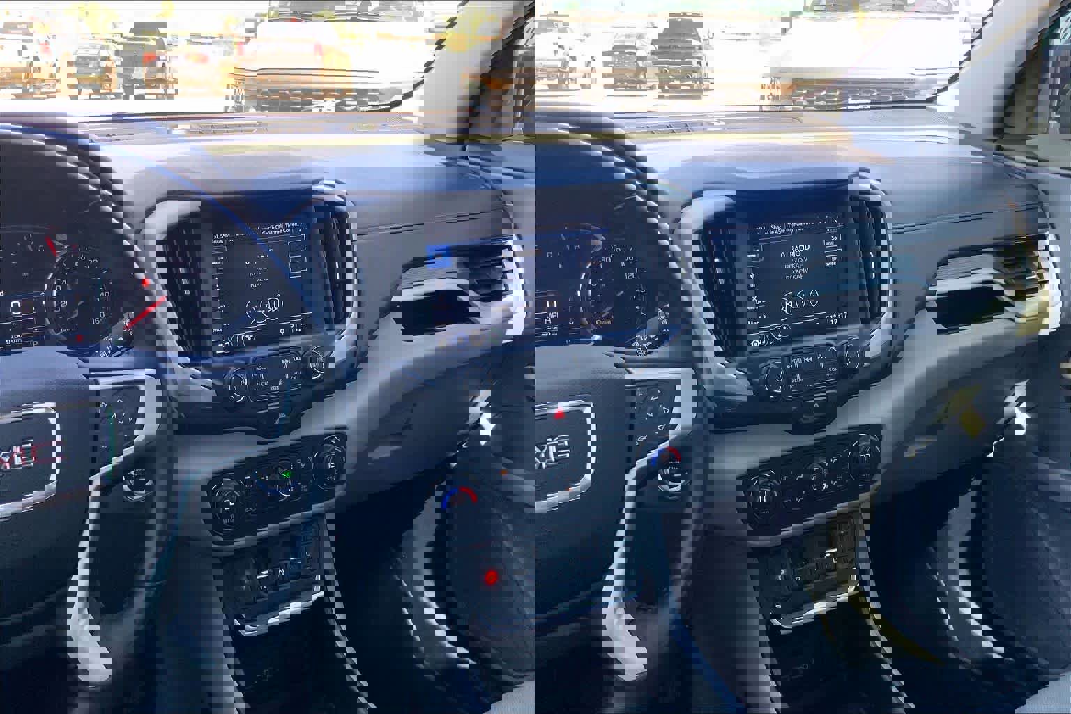 Used 2018 GMC Terrain SLT w/ Preferred Package image 7