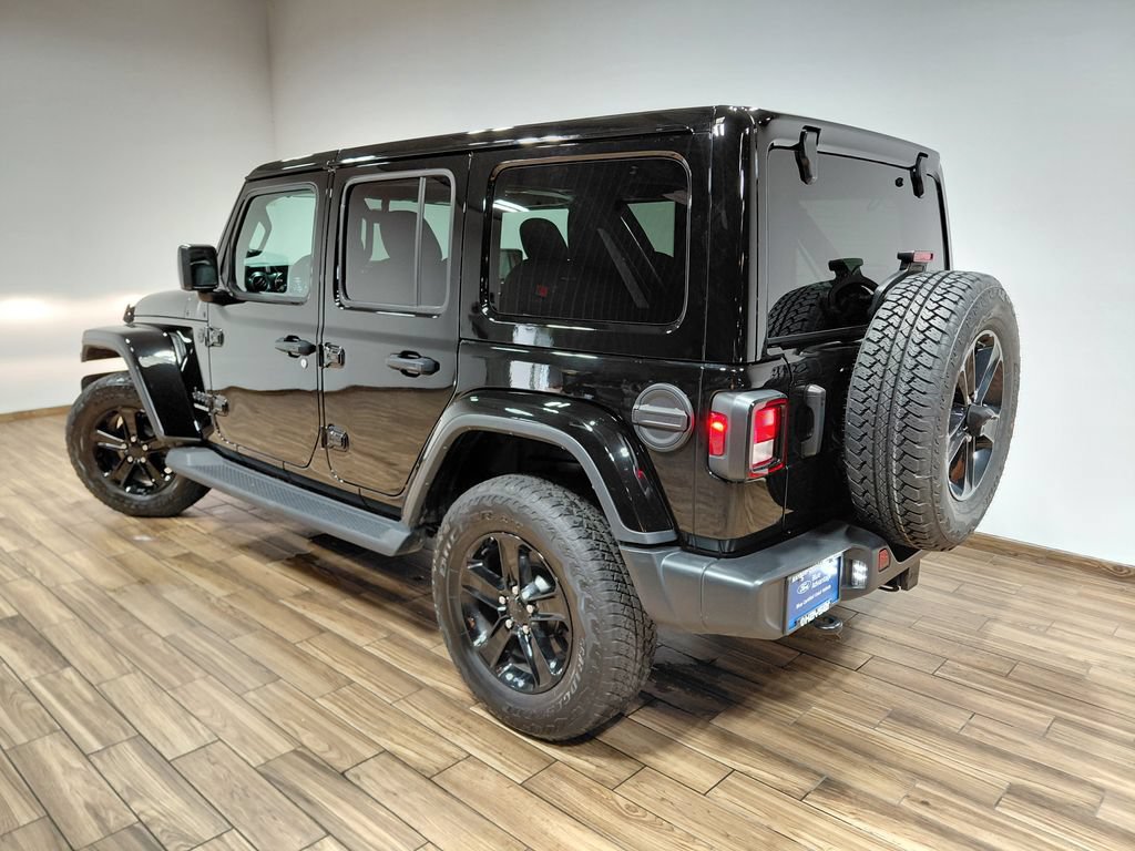 Used 2023 Jeep Wrangler Unlimited Sahara AWD/4WD image 21