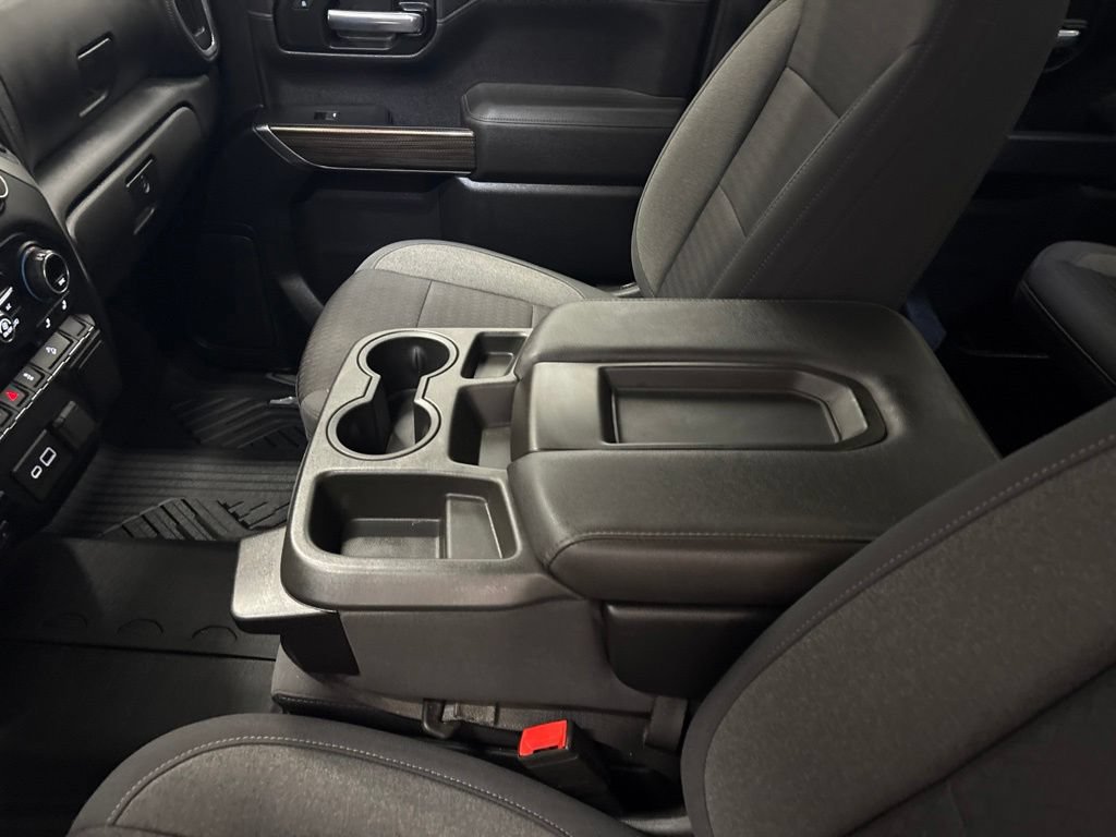 Used 2021 Chevrolet Silverado 1500 LT AWD/4WD image 19