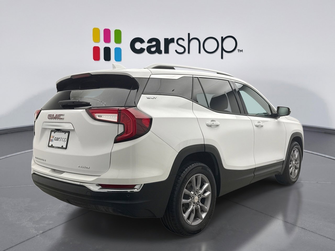 Used 2022 GMC Terrain SLT w/ Tech Package image 5