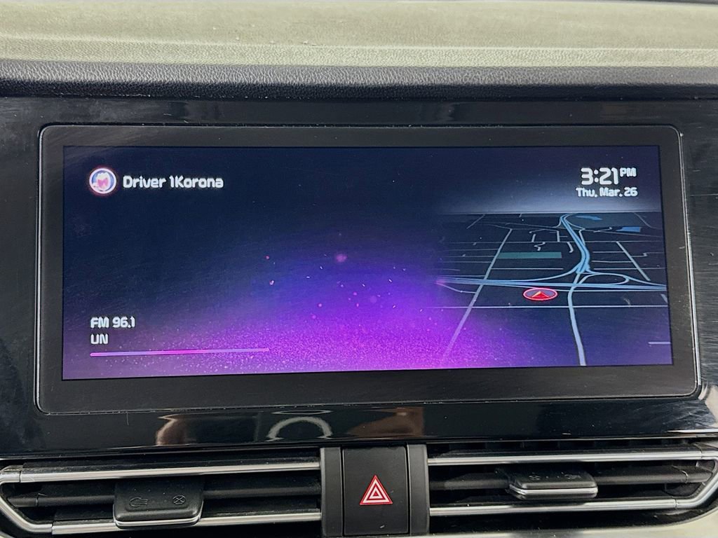 Used 2022 Kia Niro EX image 35