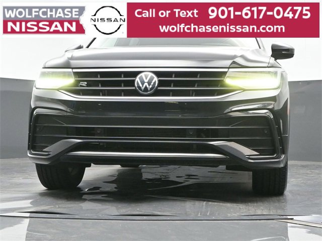 Used 2022 Volkswagen Tiguan SE R-Line image 21
