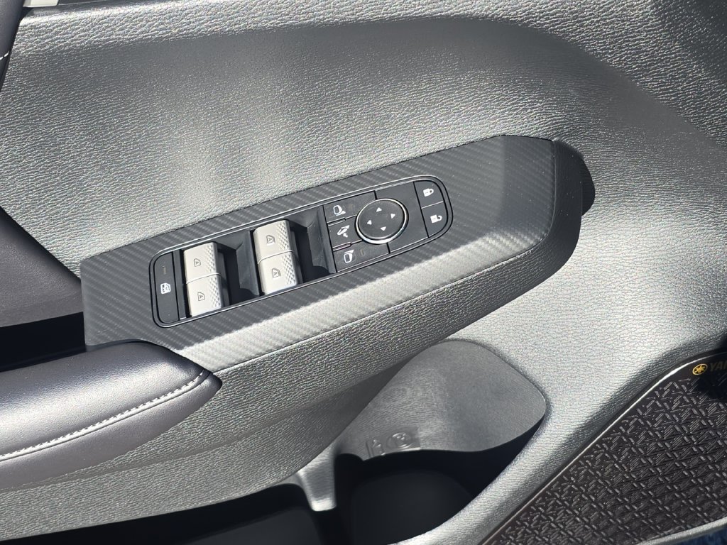 New 2026 Mitsubishi Outlander SE AWD/4WD image 14