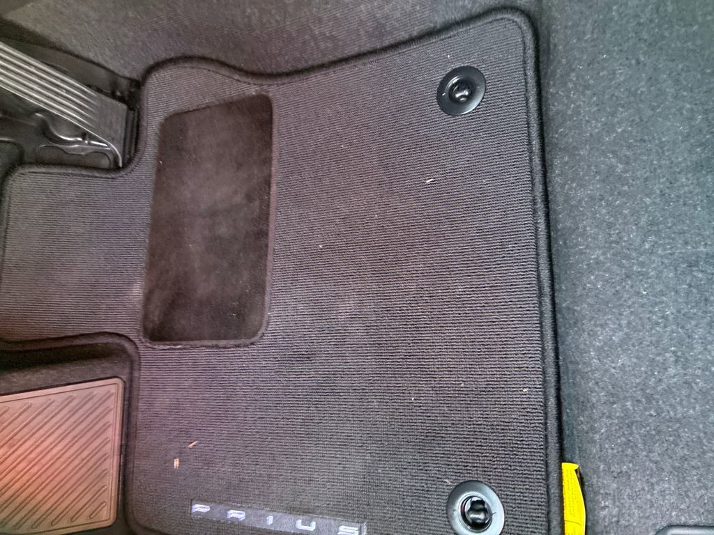 New 2026 Toyota Prius LE image 32