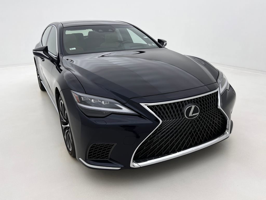 Used 2023 Lexus LS 500 AWD w/ Luxury Package image 3