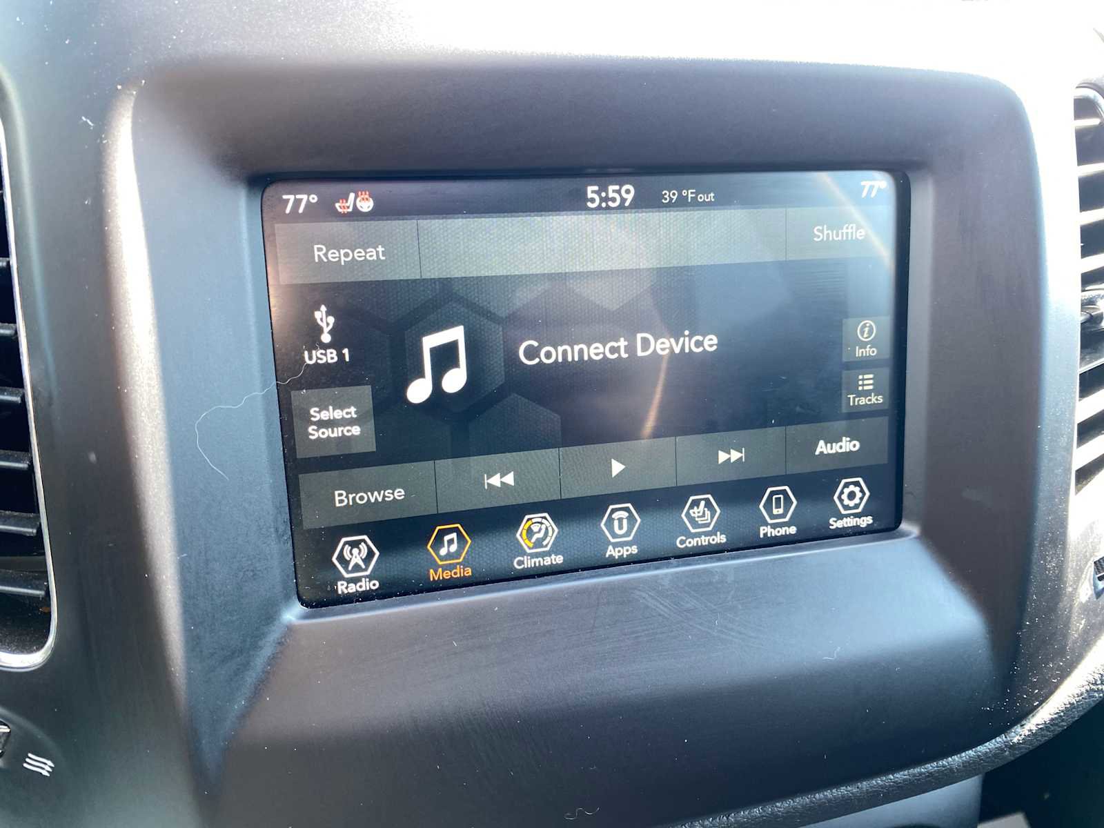 Used 2019 Jeep Compass Latitude w/ Popular Equipment Group AWD/4WD image 21