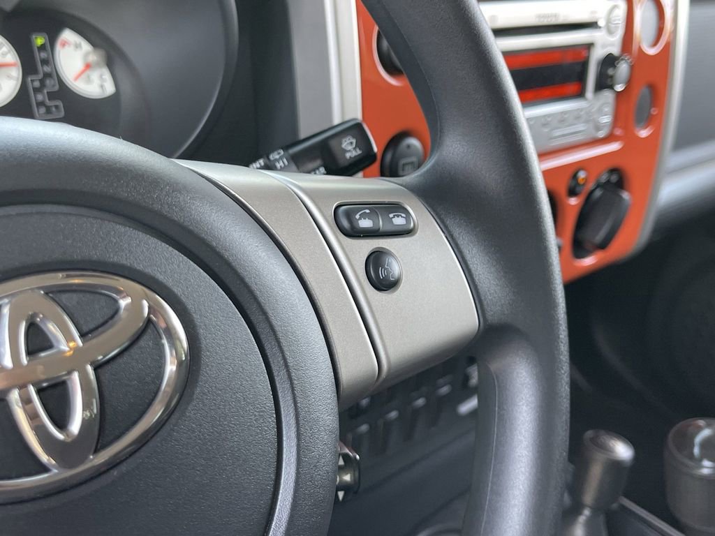 Used 2013 Toyota FJ Cruiser 4WD w/ Convenience Pkg image 25