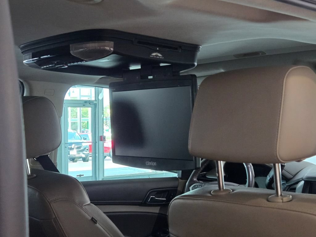 Certified 2018 Chevrolet Suburban Premier AWD/4WD image 10