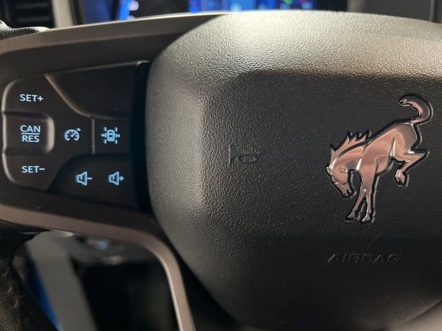 Used 2023 Ford Bronco Wildtrak image 14