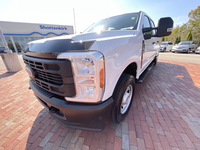 Used 2024 Ford F350 XL AWD/4WD image 25