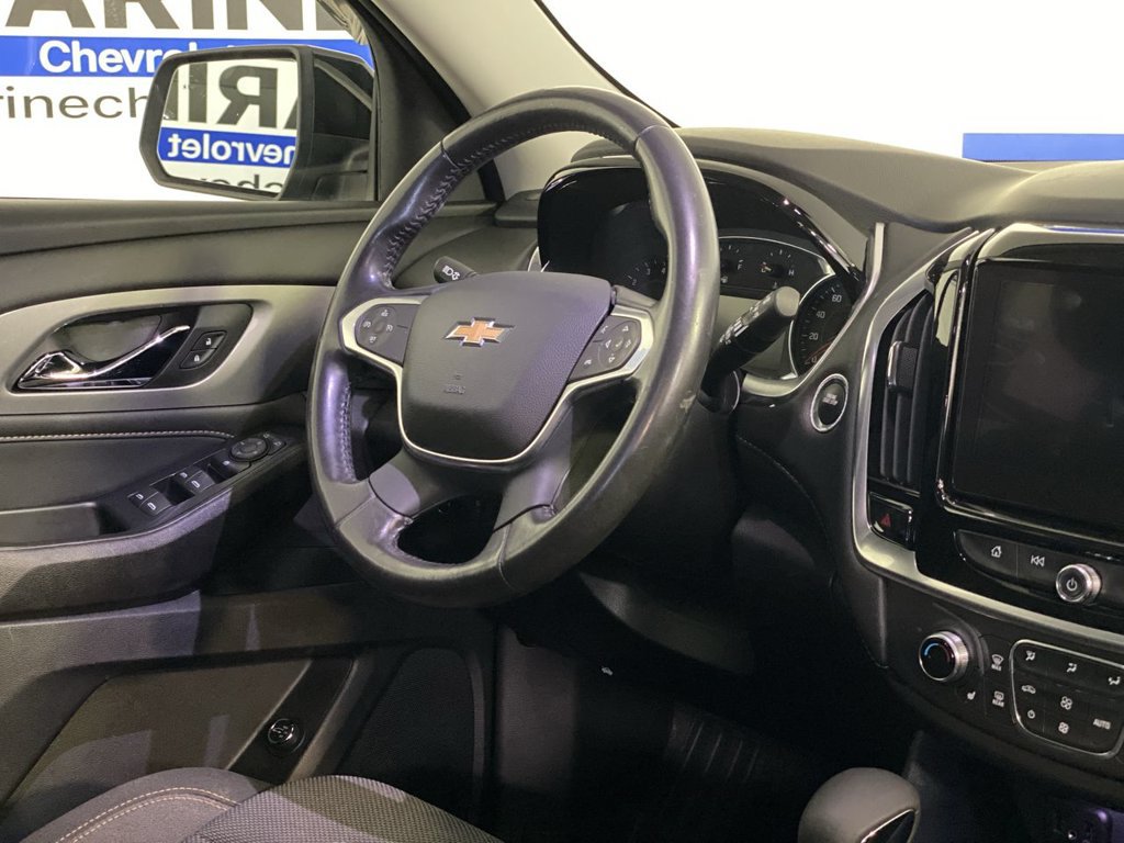 Used 2021 Chevrolet Traverse LT FWD image 14