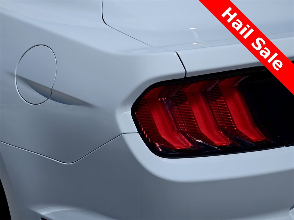 Used 2022 Ford Mustang EcoBoost image 6