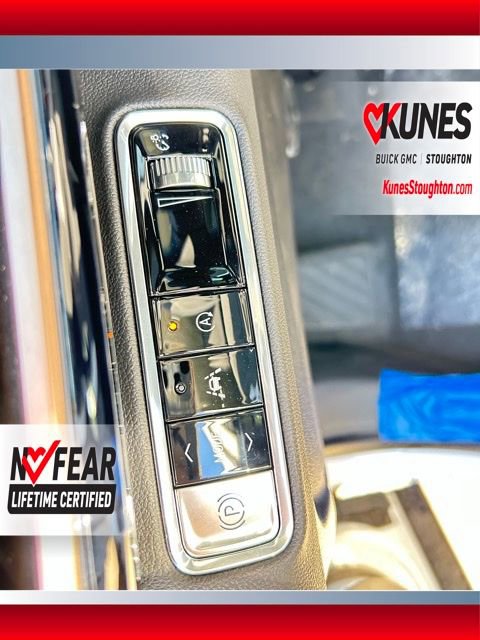 New 2025 Buick Envision Sport Touring image 19