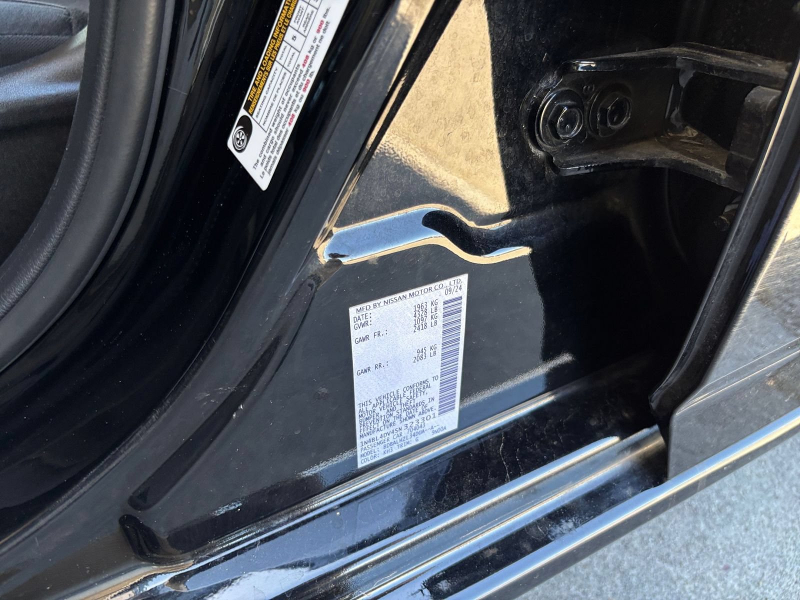 Used 2025 Nissan Altima 2.5 SV FWD image 30