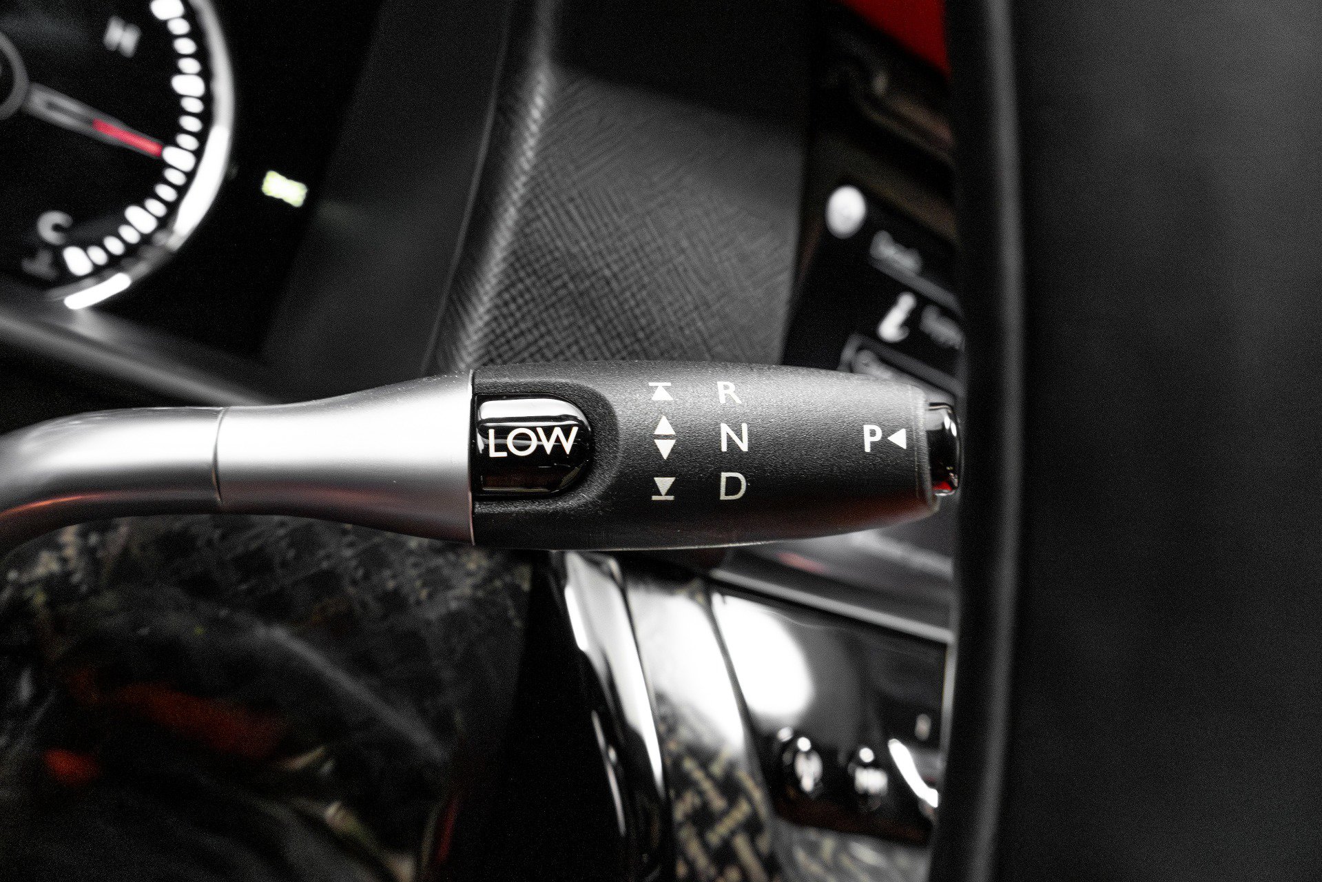 Used 2021 Rolls-Royce Cullinan Black Badge image 73