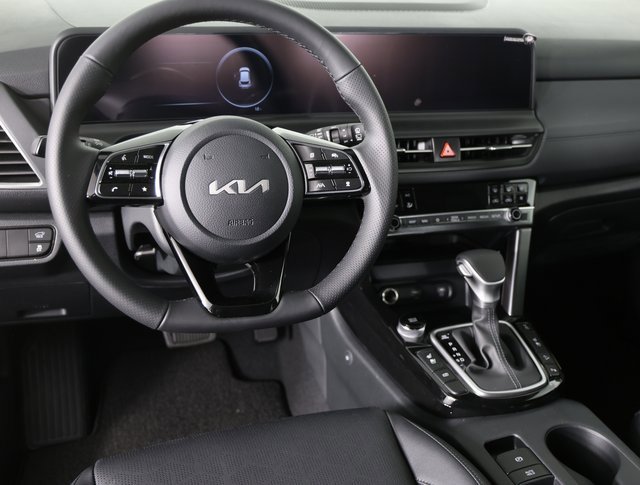New 2025 Kia Seltos SX w/ SX Sunroof Package image 10