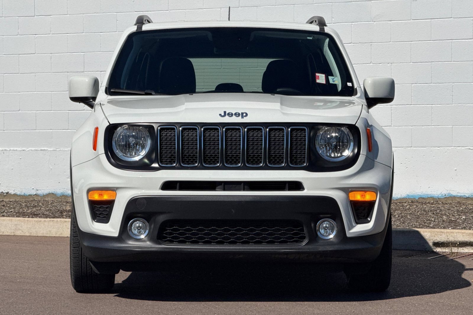 Used 2020 Jeep Renegade Latitude w/ Popular Equipment Group FWD image 9