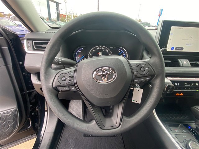 New 2025 Toyota RAV4 LE image 18