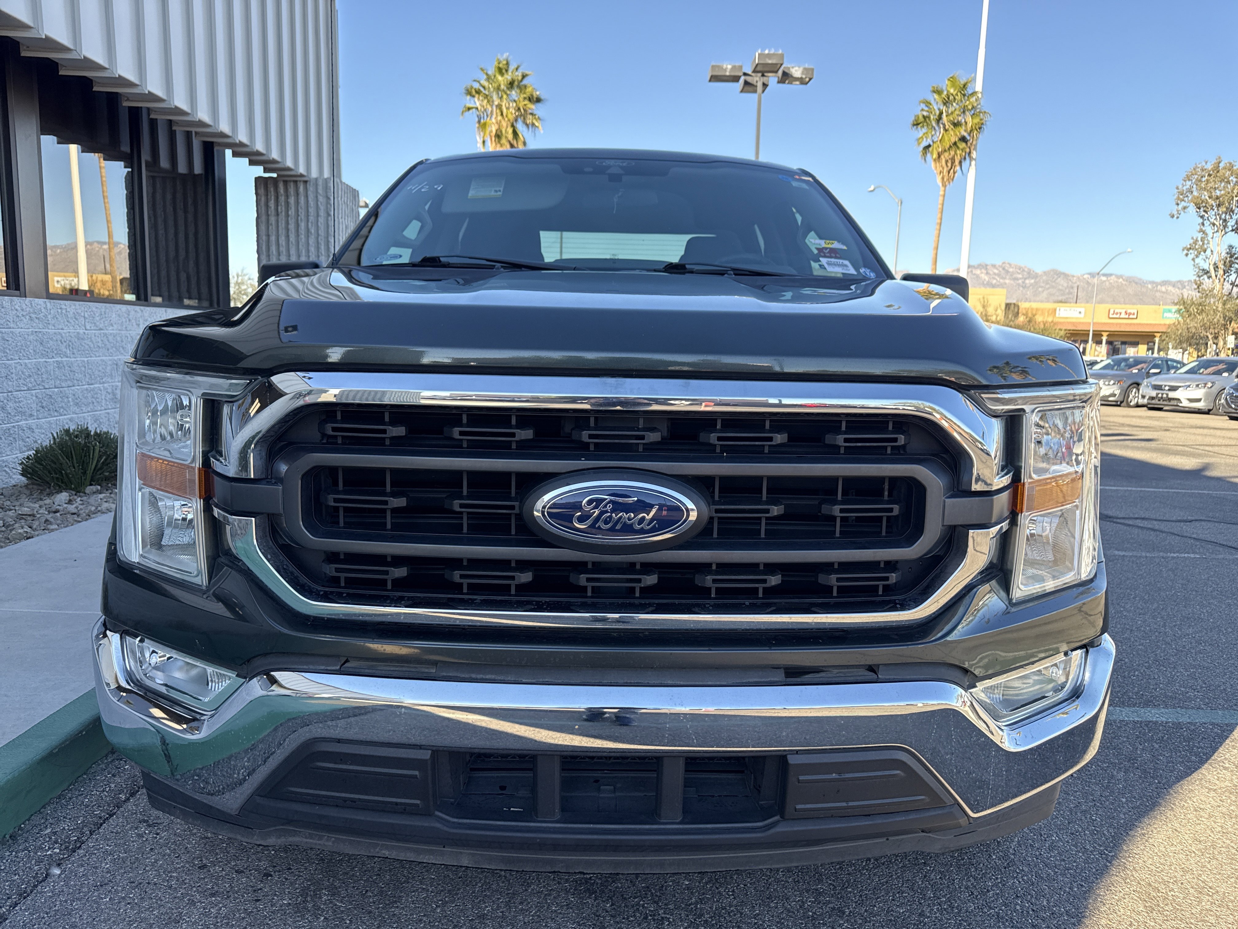 Used 2021 Ford F150 XLT w/ Trailer Tow Package image 6