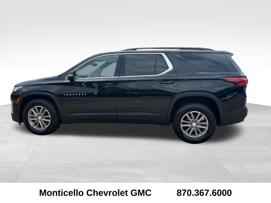Used 2023 Chevrolet Traverse LT FWD image 6