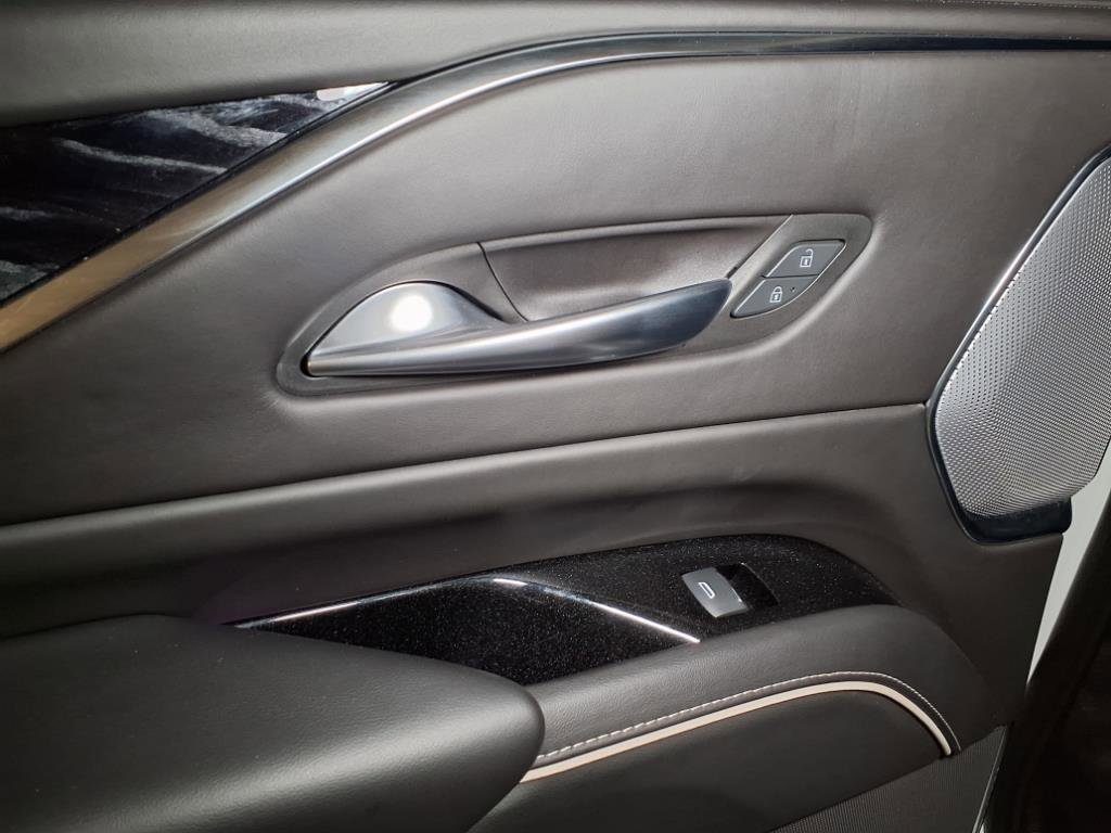 Used 2023 Cadillac Escalade V image 23