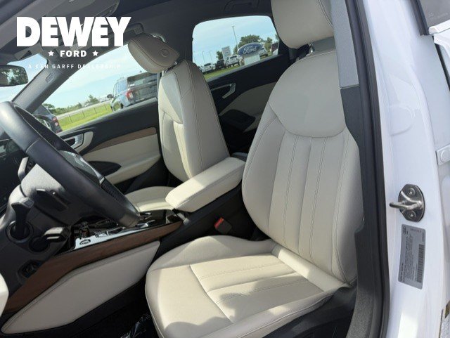 Used 2025 Audi A5 2.0T Premium w/ Convenience Package AWD/4WD image 12