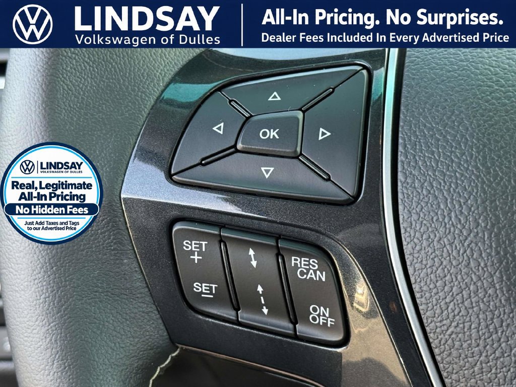 Used 2016 Ford Explorer Platinum AWD/4WD image 23