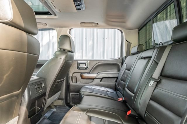 Used 2018 GMC Sierra 2500 Denali w/ Duramax Plus Package AWD/4WD image 35