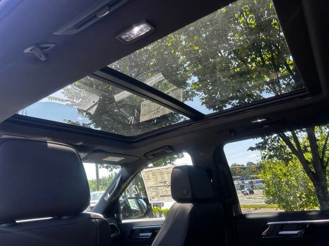 New 2026 Chevrolet Suburban High Country AWD/4WD image 18