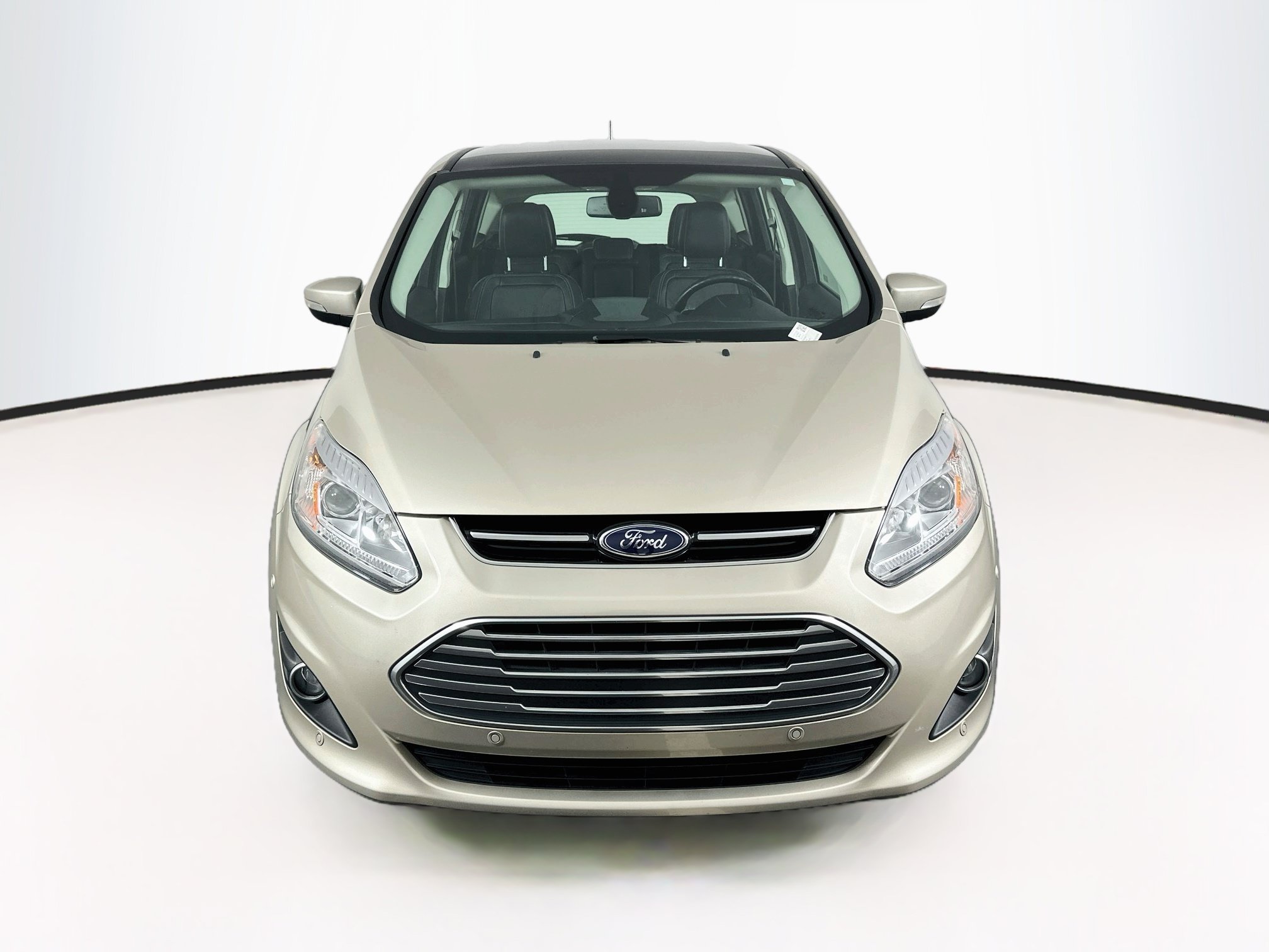 Used 2018 Ford C-MAX Titanium w/ Equipment Group 301A FWD image 2