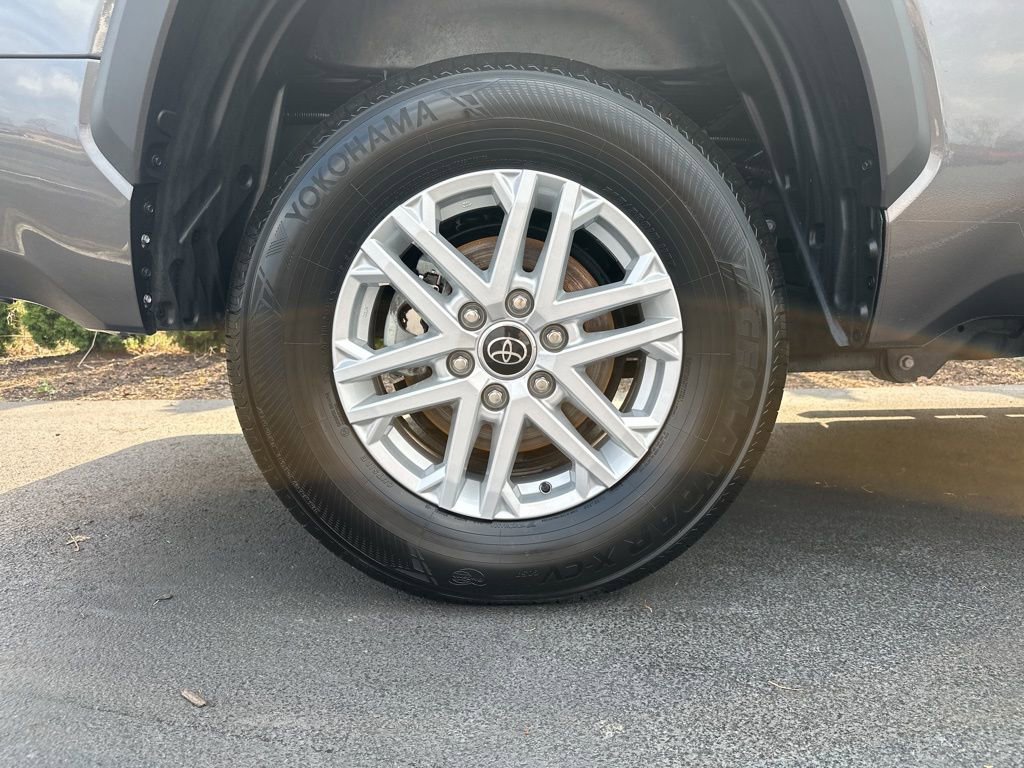 Used 2024 Toyota Tundra SR5 w/ SR5 Premium Package image 38