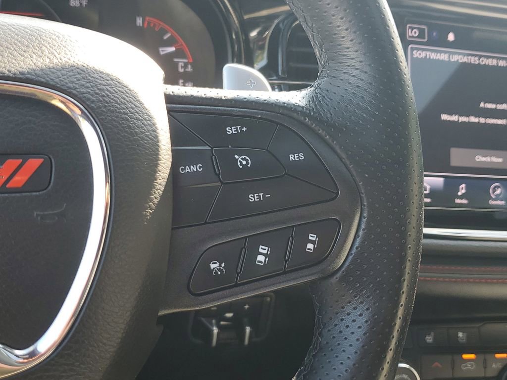 Used 2024 Dodge Durango GT RWD image 32
