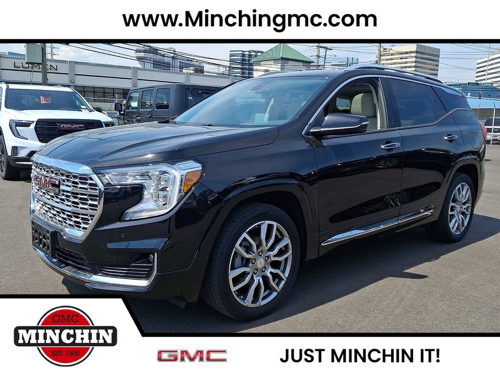 Used 2022 GMC Terrain Denali AWD/4WD image 3