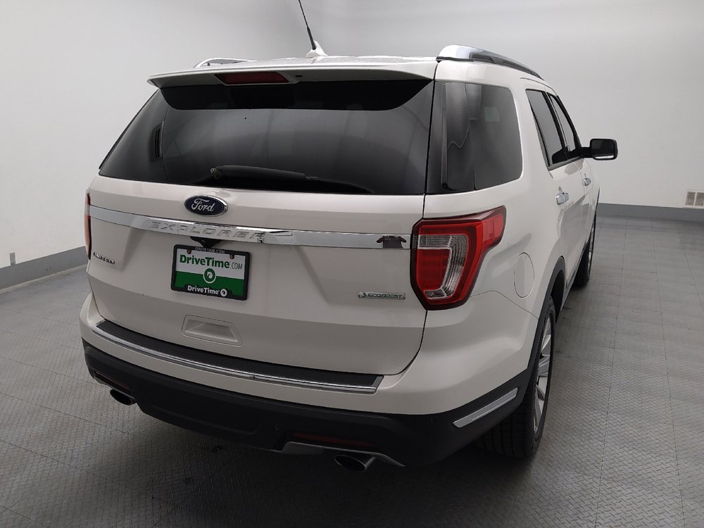 Used 2019 Ford Explorer Limited w/ Ford Safe & Smart Package FWD image 7