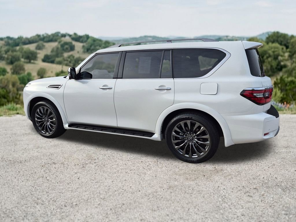 Used 2023 Nissan Armada Platinum RWD image 7