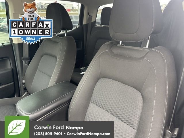Used 2021 Chevrolet Colorado LT w/ Chrome Appearance Package image 13