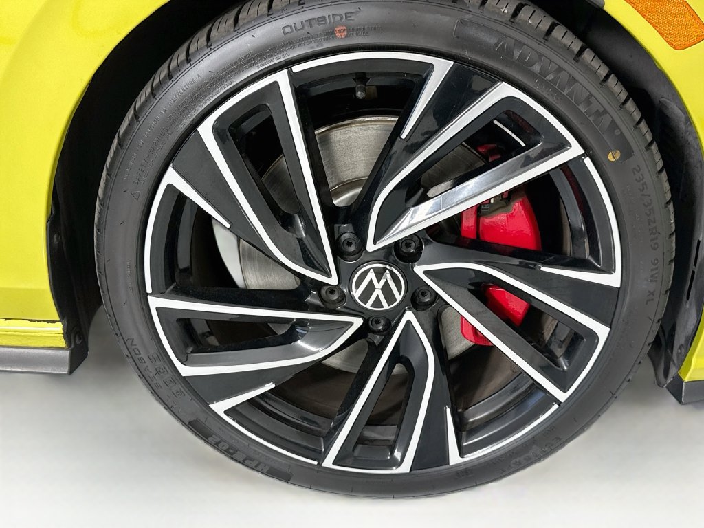 Used 2022 Volkswagen GTI Autobahn FWD image 32
