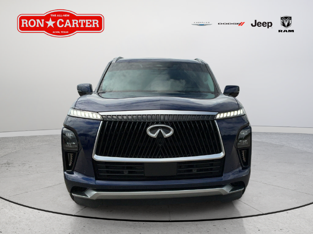 Used 2025 INFINITI QX80 Sensory AWD/4WD image 2
