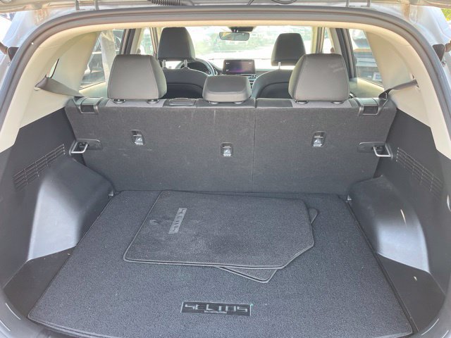 Used 2022 Kia Seltos S FWD image 8